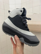 Load image into Gallery viewer, 2000s Vintage Nike ACG Govy Boot - Size 9 US