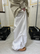 Load image into Gallery viewer, 1940s Vintage White Oversized Snow Pants - Size OS