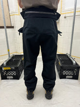 Load image into Gallery viewer, 2000s Vintage Crusader 21 Darted Knee Pants - Size L