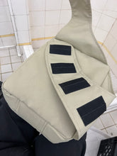 Load image into Gallery viewer, 1990s Vexed Generation x Yak Pak Beige Crossbody Bag - Size S