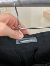 Load image into Gallery viewer, 1980s Issey Miyake Tapered Capris with Ribbed Panels - Size S