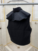 Load image into Gallery viewer, 2000s Samsonite 'Travel Wear' Technical Down Vest with Removable Inflatable Neck Pillow - Size L