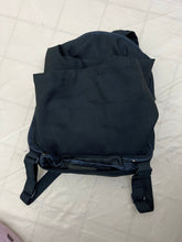 Load image into Gallery viewer, Late 1990s Mandarina Duck Transformable 'Jackpack' - Size M