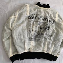 Load image into Gallery viewer, aw1989 Issey Miyake White Reversible Staff Jacket - Size OS