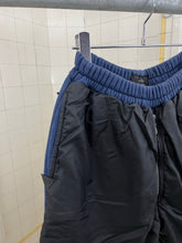 Load image into Gallery viewer, 1990s Vintage Destroy Navy Two-Tone Nylon Cotton Sweatpants - Size L