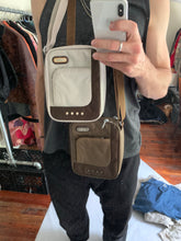 Load image into Gallery viewer, 2000s Vintage TUMI T-TECH 5133BFF Silver Side Bag - Size OS