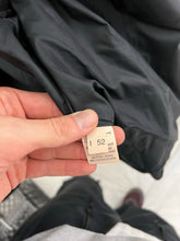 Load image into Gallery viewer, 2000s Mandarina Duck Anatomical Cropped Puffer - Size XL
