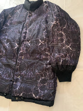 Load image into Gallery viewer, 2000s Issey Miyake Extended Graphic Lined Puffer Jacket - Size L
