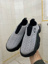 Load image into Gallery viewer, 2000s Oakley ‘Flesh’ Slip-On Shoes in Silver - Size 7.5 US