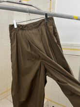 Load image into Gallery viewer, 1980s Marithe Francois Girbaud x Closed Gather Pleated Wrap Cotton Pants - Size L