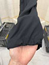 Load image into Gallery viewer, ss2007 Issey Miyake Black Darted Knee Cargo Pants - Size L