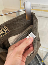 Load image into Gallery viewer, 1980s Marithe Francois Girbaud x Closed Safari Cargo Shorts - Size S