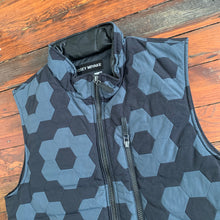 Load image into Gallery viewer, aw2002 Issey Miyake Thinsulate Down Honeycomb Vest - Size M