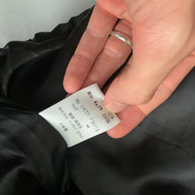 Load image into Gallery viewer, aw1993 Issey Miyake Super High Neck Cropped Puffer Jacket - Size M