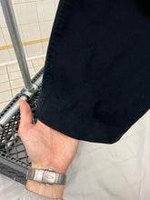 Load image into Gallery viewer, 2000s Samsonite 'Travel Wear' Black Belted Twill Pants - Size L