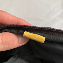 Load image into Gallery viewer, 2000s Mandarina Duck Plum Ballistic Nylon Holster Bag - Size OS