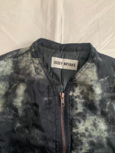 Load image into Gallery viewer, aw1998 Issey Miyake Green Dyed Synthetic Jacket with Side Zippers - Size M