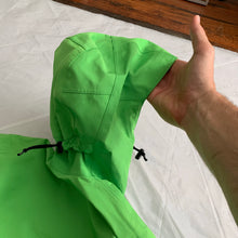 Load image into Gallery viewer, ss2005 Junya Watanabe x Goretex x Goldwin Slime Green Convertible Bag Jacket - Size S
