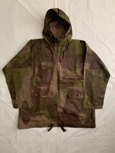 Load image into Gallery viewer, 1940s Vintage WW2 British SAS Brushed Camo Smock - Size XL