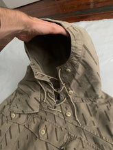 Load image into Gallery viewer, aw2012 Cav Empt x Neighborhood Strichtarn Camo Mountain Smock - Size S