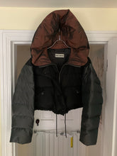 Load image into Gallery viewer, aw1993 Issey Miyake Super High Neck Cropped Puffer Jacket - Size M