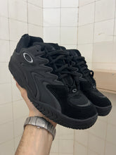 Load image into Gallery viewer, 2000s Oakley ‘Code Red’ Sneakers in Black - Size 9.5 US