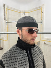 Load image into Gallery viewer, 2000s Oakley Canvas Brimless Logo Cap - Size S