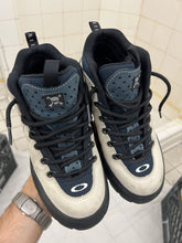 Load image into Gallery viewer, 2000s Oakley ‘Nail’ Mid Sneaker - Size 7 US