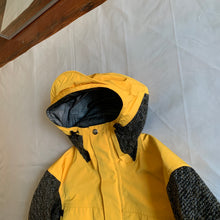 Load image into Gallery viewer, aw2005 Junya Watanabe Yellow Goretex Technical Jacket - Size M
