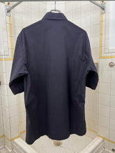 Load image into Gallery viewer, 2000s Mandarina Duck 'Light Fiberduck' Short Sleeve Shirt - Size L