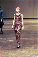 Load image into Gallery viewer, aw1999 Issey Miyake Blue Crinkled Bungee Pants - Size M