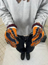 Load image into Gallery viewer, Seeing Red Carnage Gloves 0.1 - Size OS