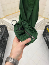 Load image into Gallery viewer, ss2007 Issey Miyake Green Textured Nylon Tactical Pants - Size M