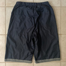 Load image into Gallery viewer, 1990s Final Home Navy Survival Zipper Shorts - Size L
