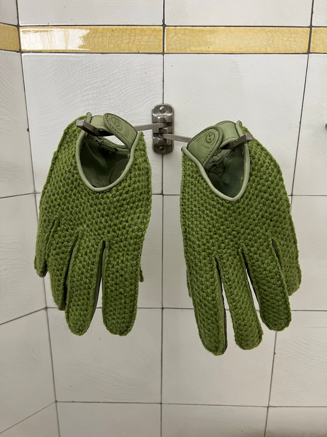 1980s Armani Tonal Green Gloves - Size M