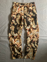 Load image into Gallery viewer, aw2010 Issey Miyake Articulated Twist Knee Nylon Lava Graphic Pants - Size L
