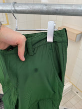 Load image into Gallery viewer, ss2007 Issey Miyake Green Textured Nylon Tactical Pants - Size M