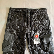 Load image into Gallery viewer, aw2017 Takahiromiyashita The Soloist Primaloft Cargo Pants  - Size M