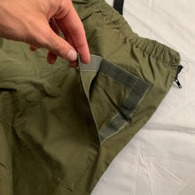 Load image into Gallery viewer, 1990s Final Home Military Green Survival Zipper Pants - Size M