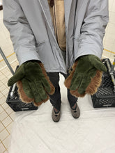 Load image into Gallery viewer, 1990s Armani Fur Gloves - Size L