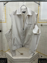 Load image into Gallery viewer, 2000s Samsonite ‘Travel Wear’ Nylon Work Jacket with Removable Sleeves - Size XL