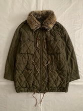 Load image into Gallery viewer, 1990s Armani Olive Quilted M65 Field Jacket with Fur Collar - Size M