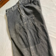 Load image into Gallery viewer, 1990s CDGH Faded Cargo Denim Workpants - Size L