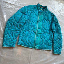 Load image into Gallery viewer, aw2000 Issey Miyake Quilted Jacket Liner - Size M