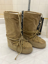 Load image into Gallery viewer, aw2003 Junya Watanabe Arctic Boots - Size S