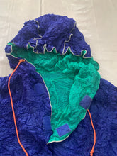 Load image into Gallery viewer, aw1999 Issey Miyake Blue Crinkled Bungee Pullover Packable Hoodie - Size M