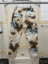 Load image into Gallery viewer, ss2004 Issey Miyake Brush Camo Expandable Strap Trousers - Size M