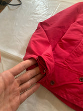 Load image into Gallery viewer, 2000s Vintage Jipijapa Red Nylon Backzip Jacket with Removable Fur Collar - Size M