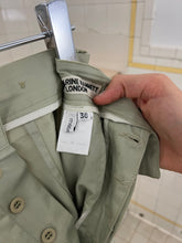 Load image into Gallery viewer, 1990s Katharine Hamnett Pleated Shorts - Size M