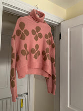 Load image into Gallery viewer, aw1996 CDG Cropped Flower Intarsia Sweater - Size M